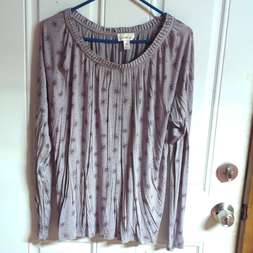 Jacklyn Smith collection ladies top